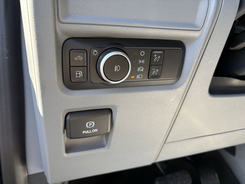 Used 2024 Ford F150 XLT w/ Mobile Office Package image 34