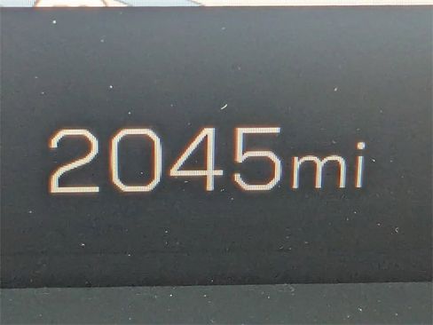 New 2025 GMC Hummer EV 2X image 30