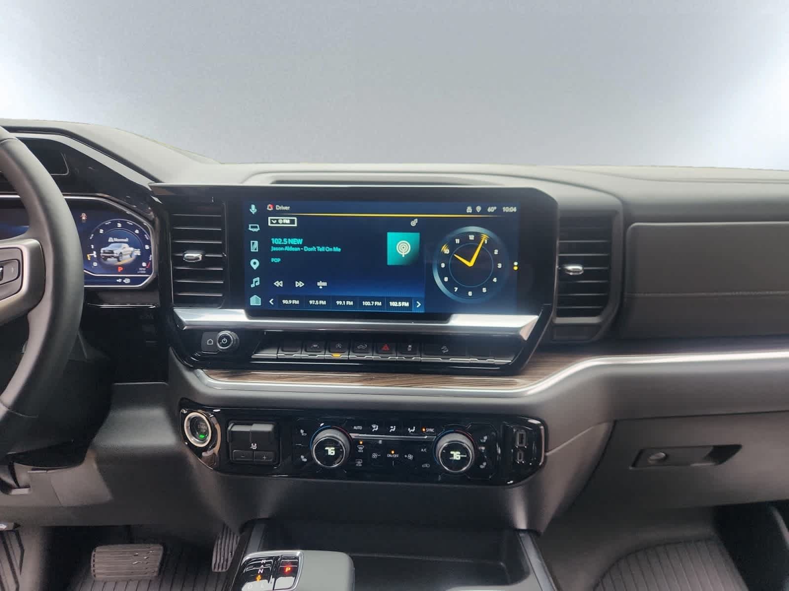 Used 2025 Chevrolet Silverado 1500 LT Trail Boss AWD/4WD image 14