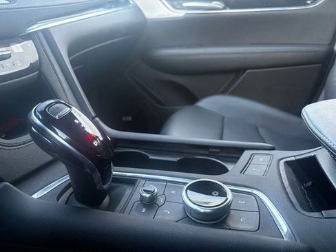 Certified 2025 Cadillac XT5 Premium Luxury image 19