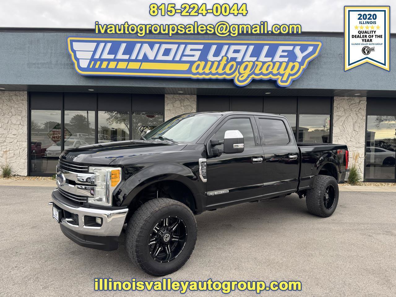 Used 2017 Ford F250 Lariat w/ Lariat Ultimate Package AWD/4WD image 1