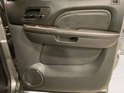 Used 2013 GMC Sierra 3500 Denali w/ Snow Plow Prep Package image 27