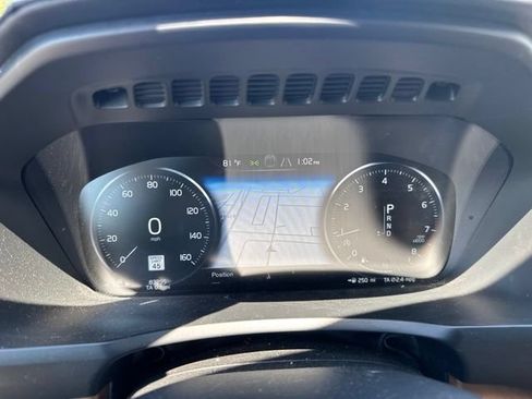 Used 2017 Volvo XC90 T6 Inscription w/ Vision Package AWD/4WD image 12