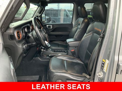 Used 2021 Jeep Gladiator Mojave AWD/4WD image 6