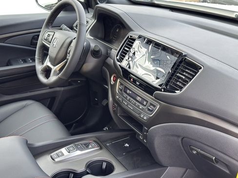 New 2025 Honda Ridgeline TrailSport image 9