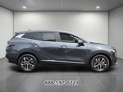 Used 2023 Kia Sportage EX FWD image 6