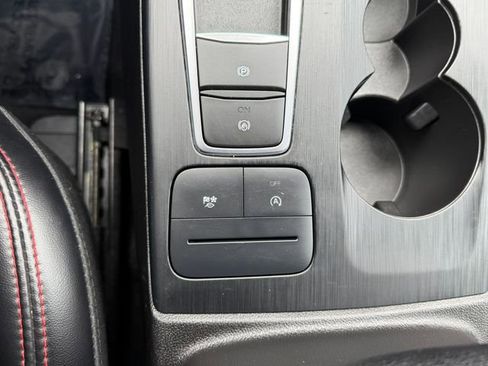 Used 2024 Ford Escape ST-Line image 24