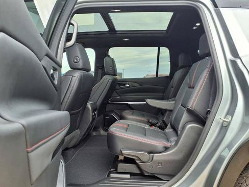 New 2026 Chevrolet Traverse RS AWD/4WD image 11