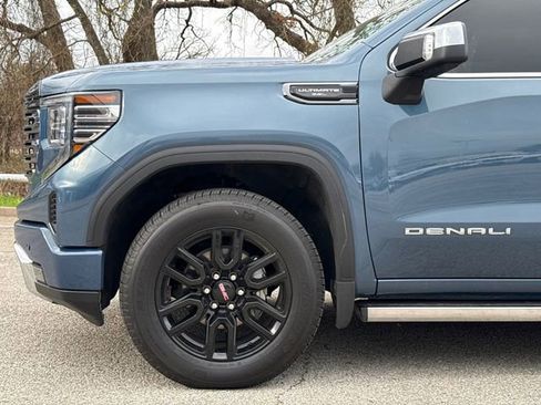 Used 2024 GMC Sierra 1500 Denali Ultimate AWD/4WD image 5