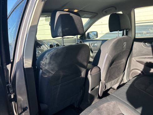 Used 2015 Nissan Rogue S w/ Convenience Package image 14