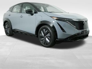 Used 2023 Nissan Ariya AWD video 2