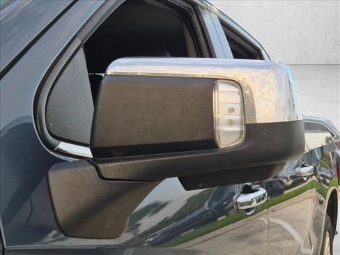 Used 2019 Chevrolet Silverado 1500 LTZ w/ LTZ Plus Package RWD image 11