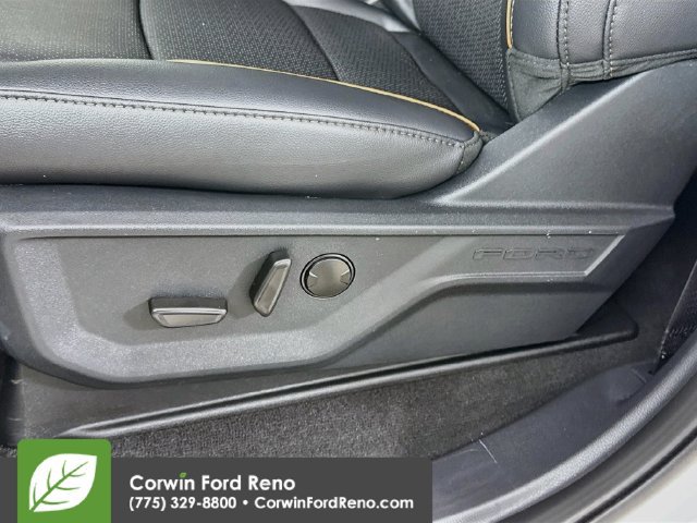 New 2026 Ford F350 Lariat w/ Black Appearance Package AWD/4WD image 22