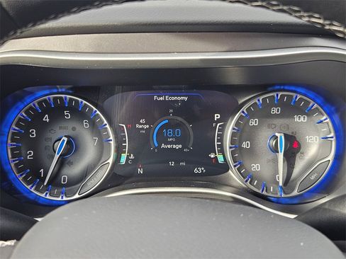 New 2026 Chrysler Voyager LX image 16