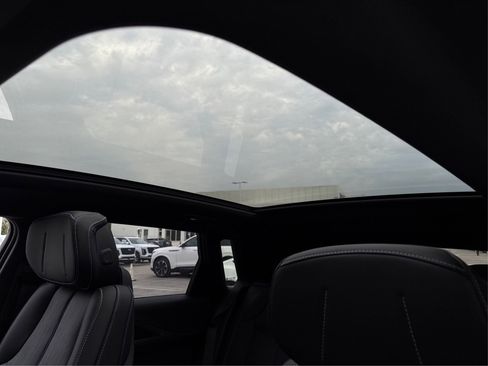 New 2026 Cadillac Lyriq Sport image 32