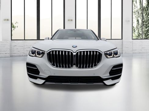 Used 2023 BMW X5 xDrive40i w/ Executive Package AWD/4WD image 8