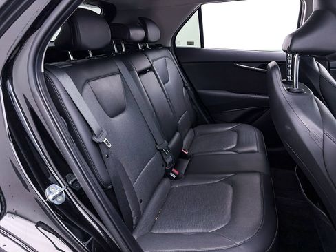 Used 2023 Kia Niro FWD image 36