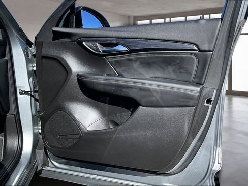 Used 2023 Buick Envision Preferred image 26