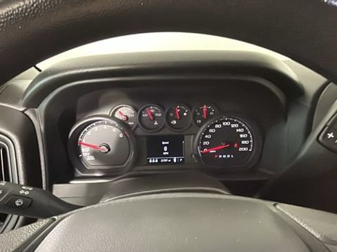 Used 2024 Chevrolet Silverado 1500 Custom w/ Dark Appearance Package AWD/4WD image 17