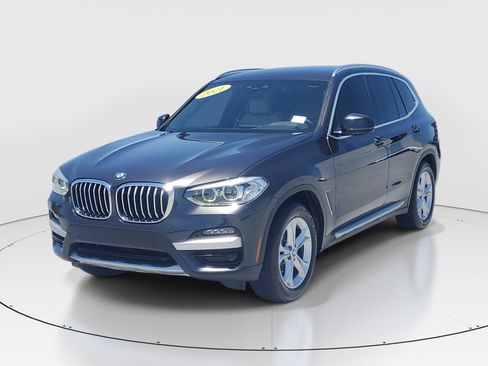 Used 2021 BMW X3 sDrive30i RWD image 3