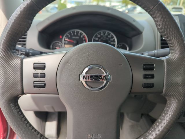 Used 2012 Nissan Frontier SL w/ Moonroof Pkg AWD/4WD image 43