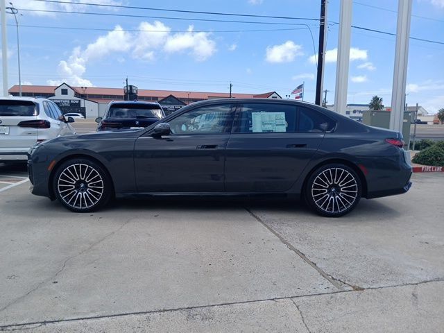 New 2026 BMW 760i xDrive w/ Executive Package AWD/4WD image 6