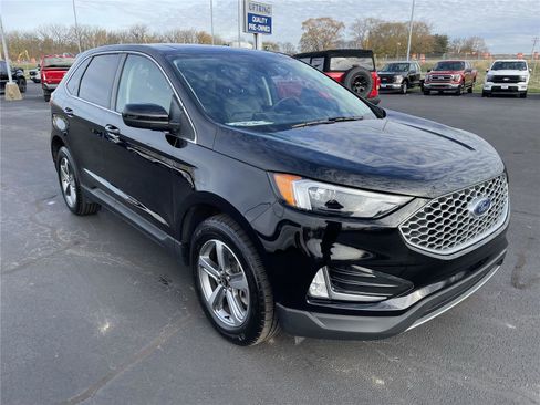 Used 2024 Ford Edge SEL w/ Convenience Package AWD/4WD image 11