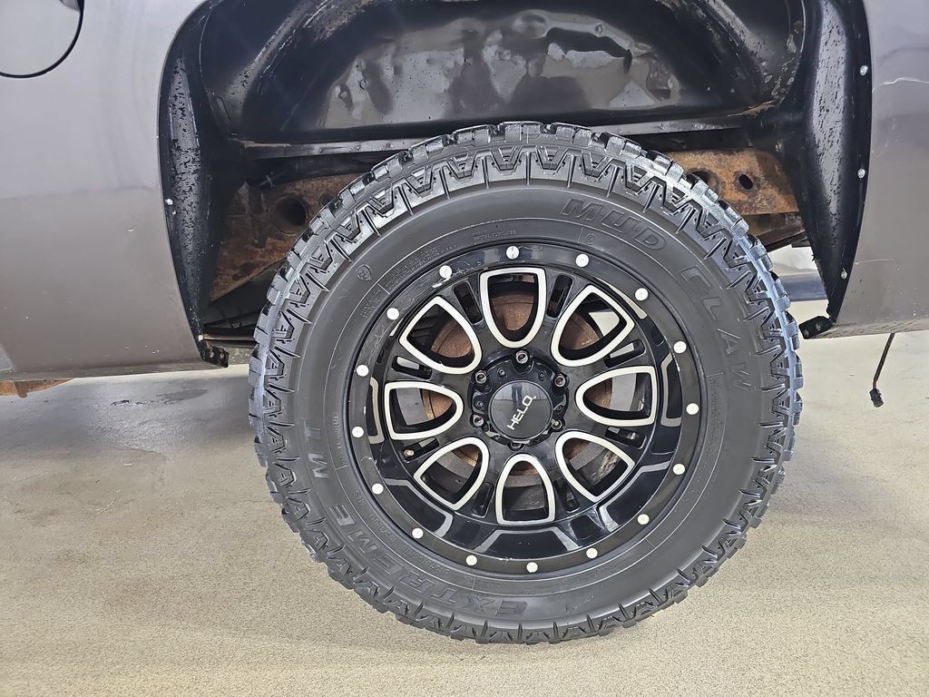 Used 2011 Chevrolet Silverado 1500 LT w/ All-Star Edition RWD image 36