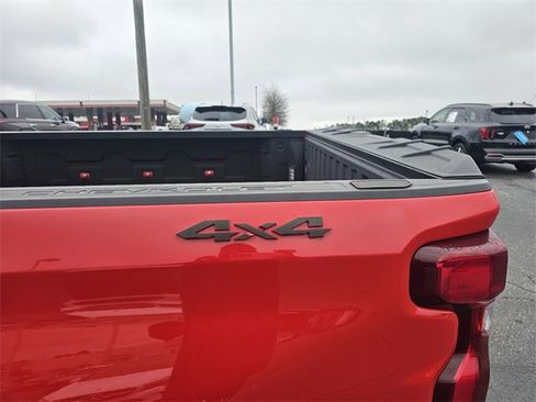 Used 2021 Chevrolet Silverado 1500 Custom w/ Rally Edition image 12