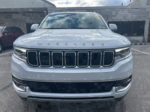 Used 2022 Jeep Wagoneer Series II image 7