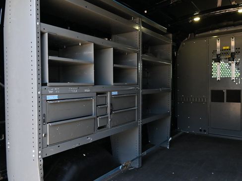 Used 2016 Ford Transit 250 148 Medium Roof RWD image 10
