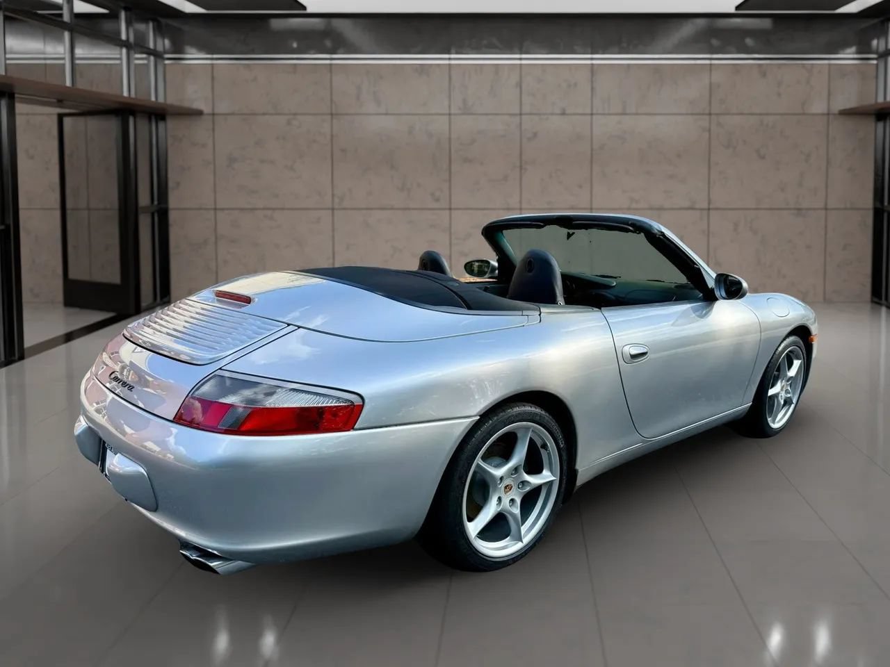 Used 2003 Porsche 911 Carrera RWD image 23