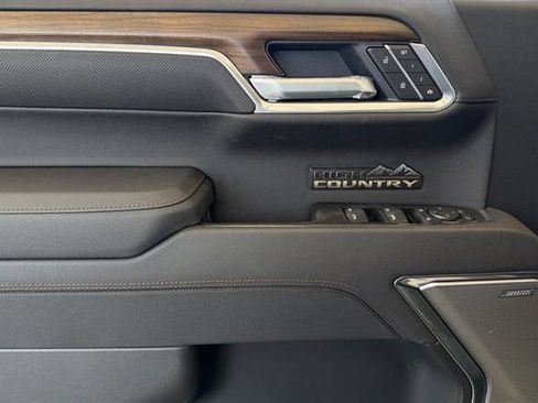 New 2026 Chevrolet Silverado 1500 High Country AWD/4WD image 11
