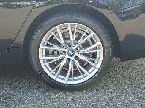 Certified 2023 BMW 330e xDrive w/ Premium Package AWD/4WD image 27