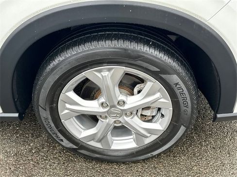 Used 2023 Honda HR-V LX image 7