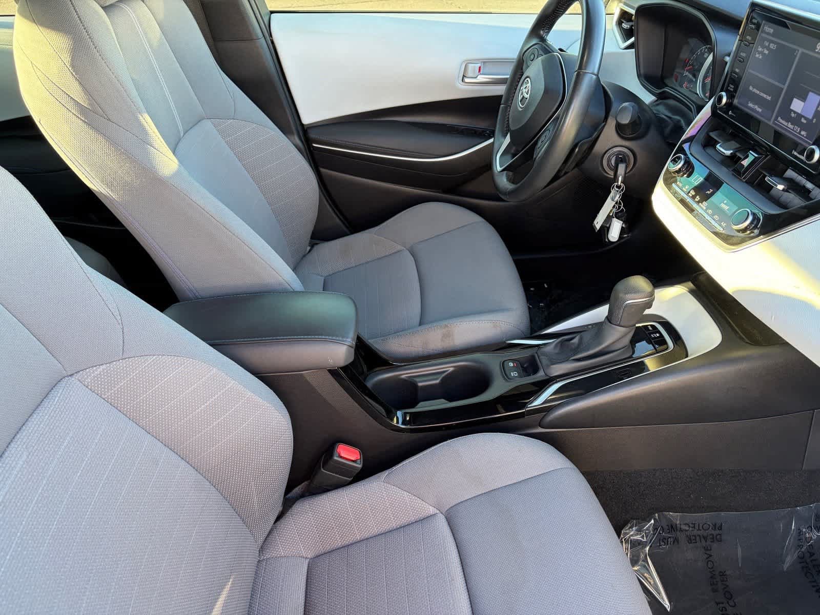 Used 2022 Toyota Corolla SE FWD image 12