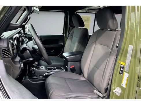 Used 2021 Jeep Wrangler Unlimited Sport AWD/4WD image 22