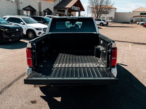 Used 2026 Toyota Tacoma SR5 image 38