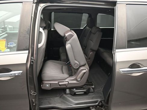 Used 2020 Honda Odyssey EX image 39