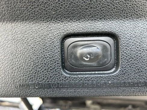 Used 2019 Ford Explorer Sport image 45