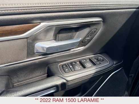 Used 2022 RAM 1500 Laramie AWD/4WD image 12