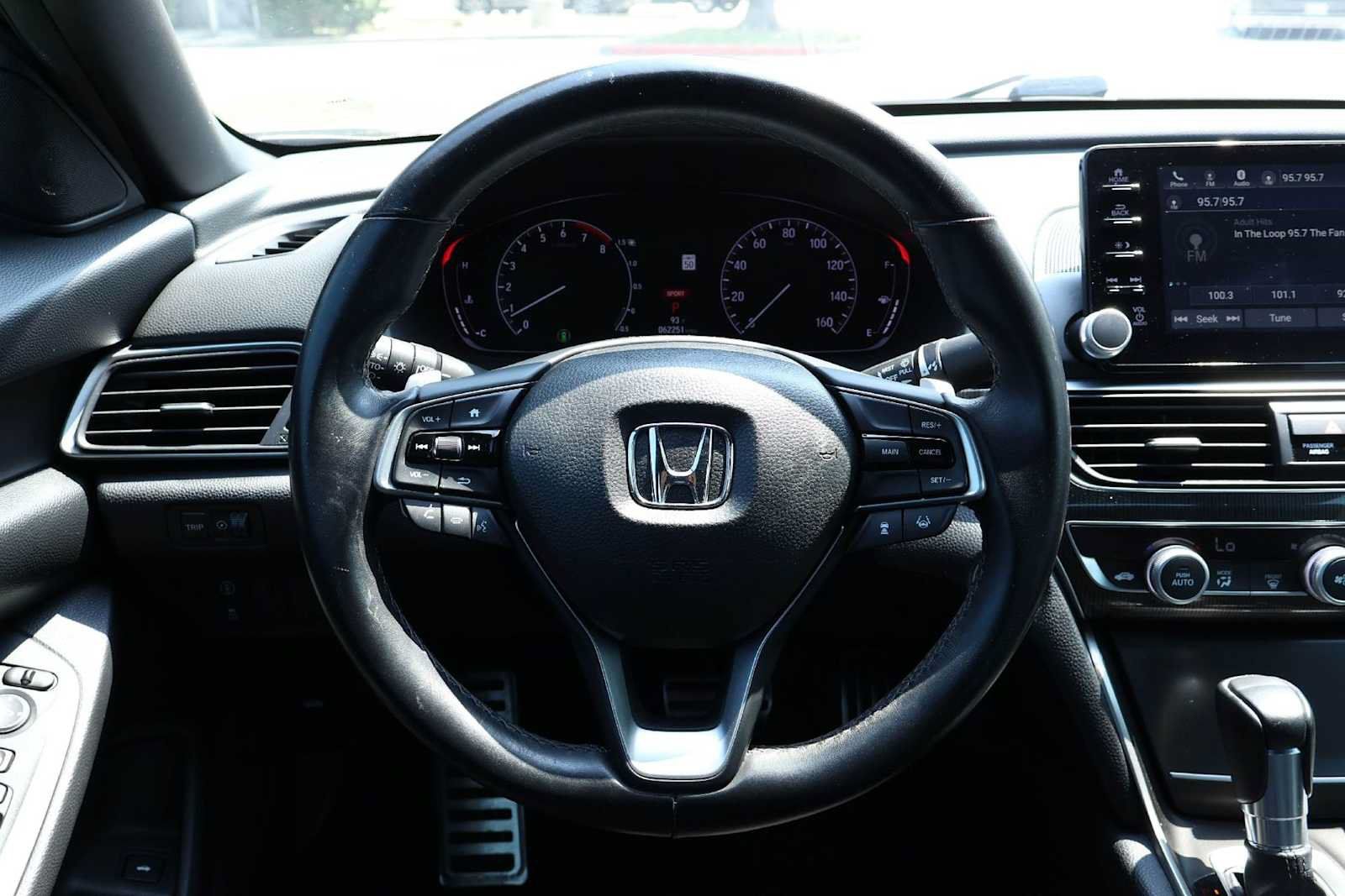 Used 2019 Honda Accord Sport image 15