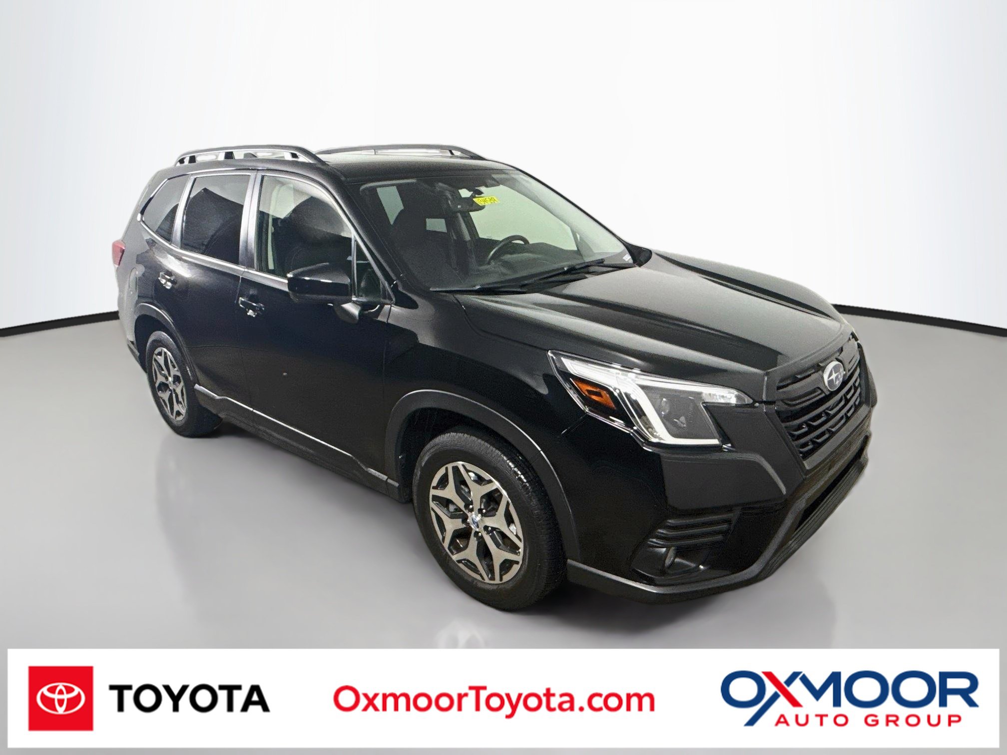 Used 2023 Subaru Forester Premium AWD/4WD image 1