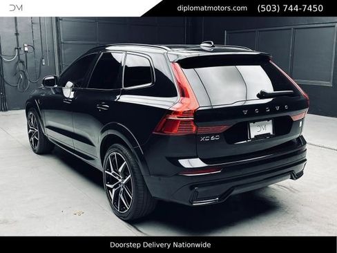 Used 2024 Volvo XC60 T8 Polestar AWD/4WD image 4