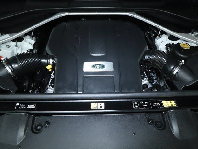 Certified 2023 Land Rover Range Rover SE AWD/4WD image 37