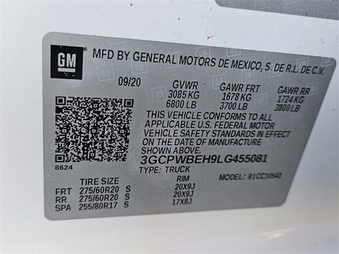 Used 2020 Chevrolet Silverado 1500 Custom w/ Custom Value Package image 16