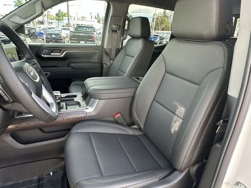 New 2026 GMC Sierra 1500 SLT w/ SLT Premium Package image 20