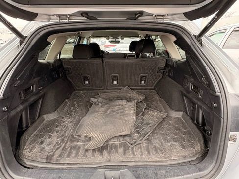 Used 2020 Subaru Outback Premium image 15