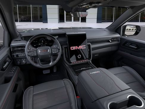 New 2026 GMC Yukon XL AT4 Ultimate AWD/4WD image 15