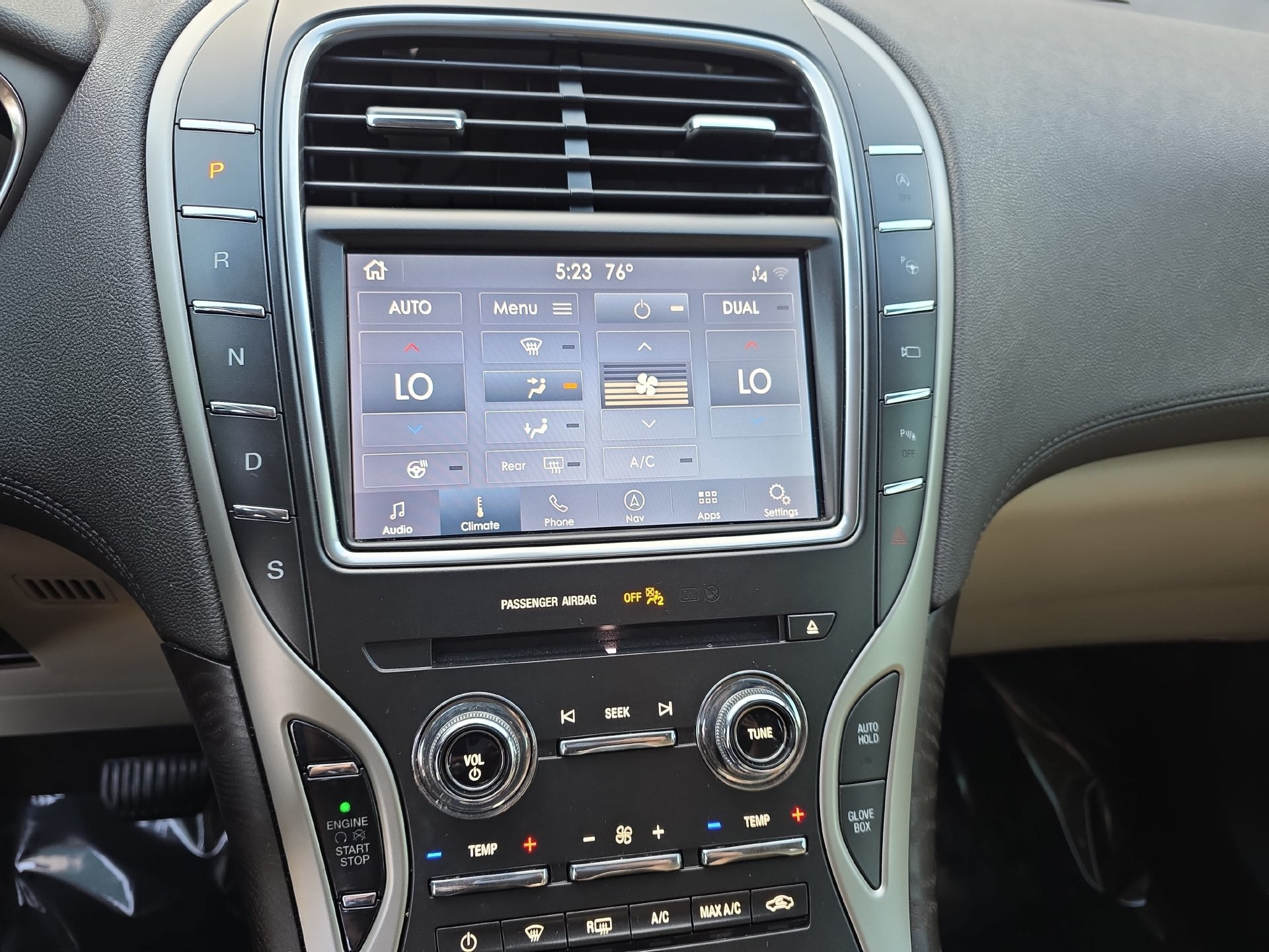 Used 2020 Lincoln Nautilus Reserve w/ Equipment Group 201A FWD image 24